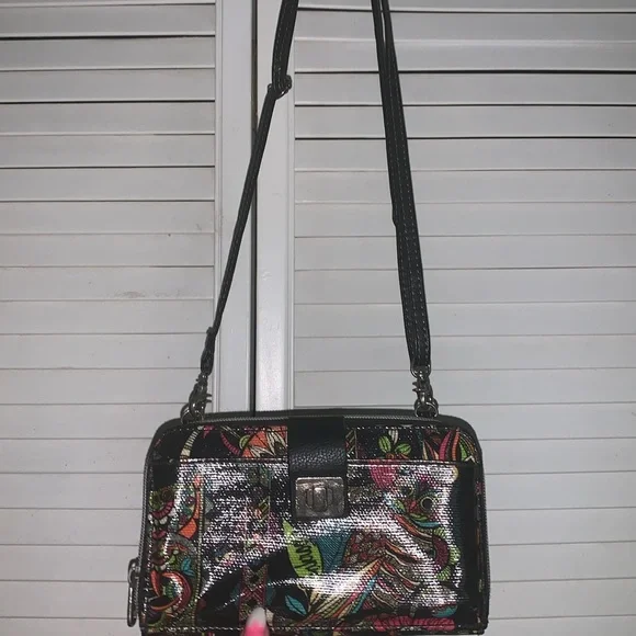 Sakroots vintage crossbody/wallet/phone holder nwot - Picture 4 of 7